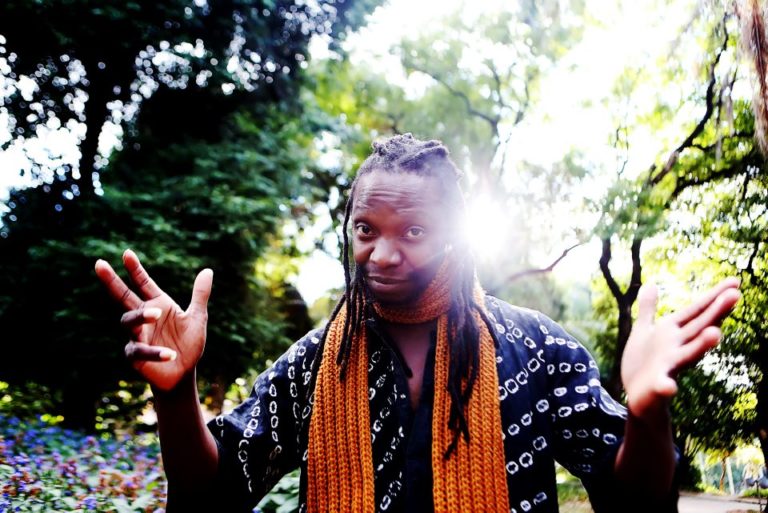 BDMG Cultural - Projeto Dois na Quinta - Retratos - Sérgio Pererê e Coletivo Negras Autoras (Nath Rodrigues e Vivi Coelho), Parque Municipal,  Belo Horizonte MG. 28/06/2018. © Copyright Élcio Paraíso/Bendita  Conteúdo & Imagem | Todos os direitos reservados | All rights reserved